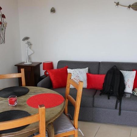 T2 Coquet Le Lavandou Plein Centre Vue Mer Exceptionnelle. Apartman Kültér fotó