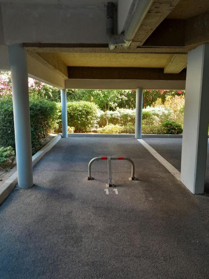 T2 Coquet Le Lavandou Plein Centre Vue Mer Exceptionnelle. Apartman Kültér fotó